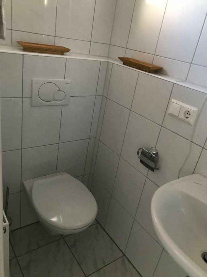 Gaestezimmer Am Oos Bach บาเดน-บาเดน ภายนอก รูปภาพ